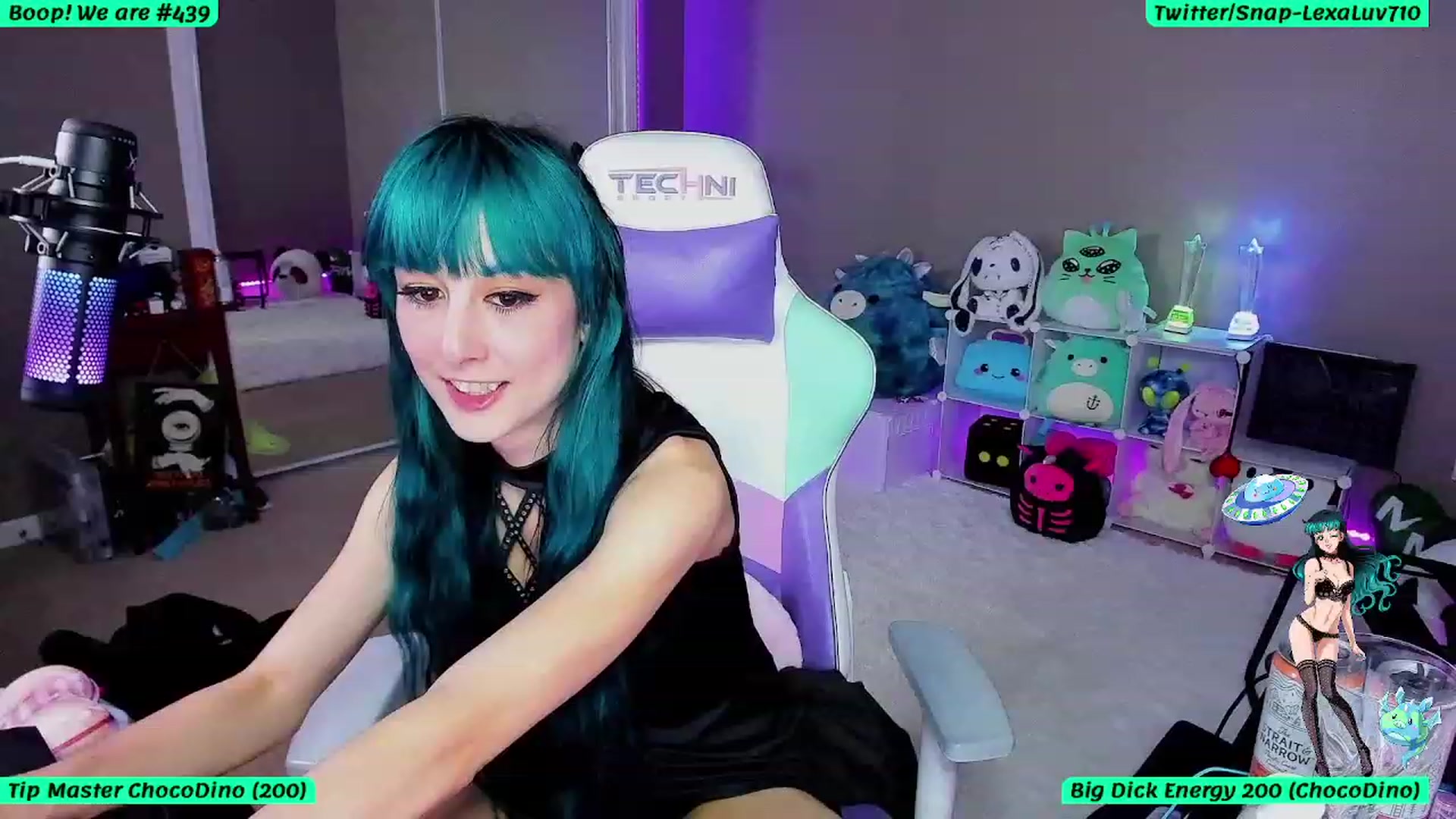 Gallery image thumbnail from LexaLuv's myfreecams stream on, 08/16/2023, 07:10 image 1 of 20