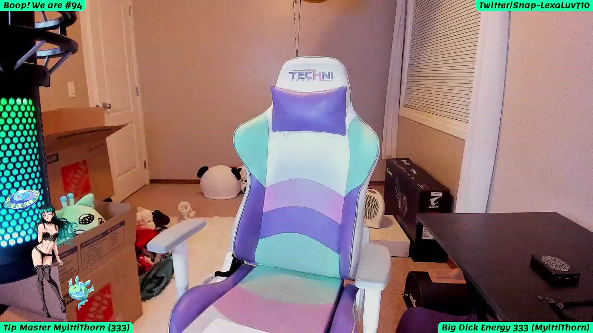 Gallery image thumbnail from LexaLuv's myfreecams stream on, 09/15/2023, 05:17 image 8 of 20