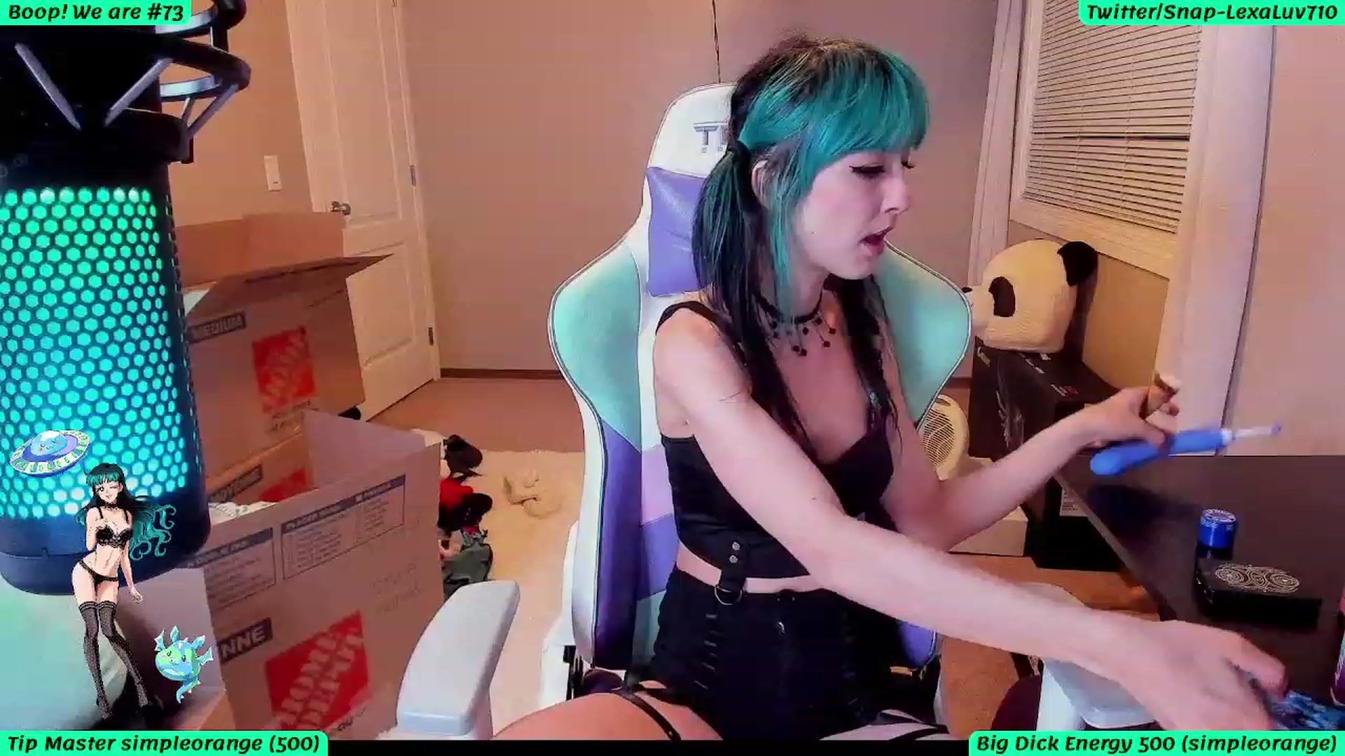 Gallery image thumbnail from LexaLuv's myfreecams stream on, 09/18/2023, 07:25 image 3 of 20