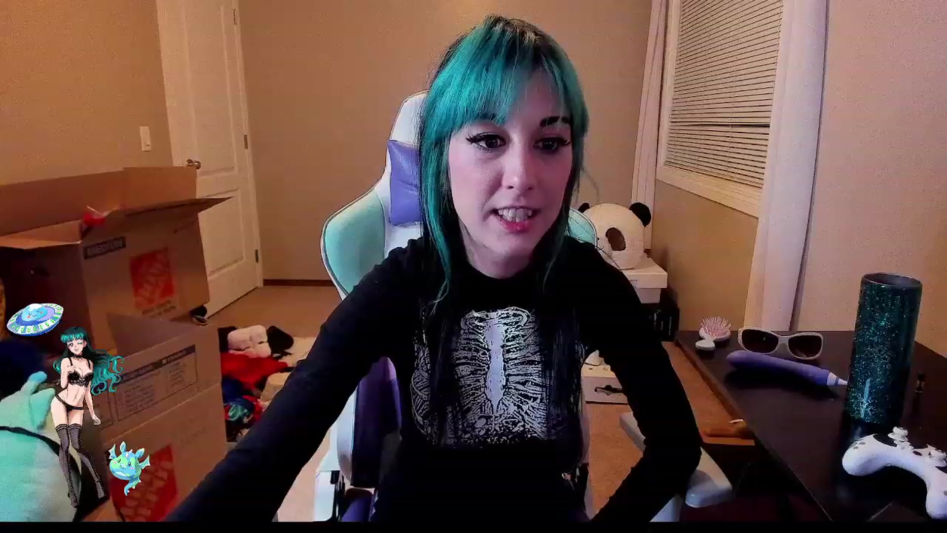 Gallery image thumbnail from LexaLuv's myfreecams stream on, 09/28/2023, 05:14 image 6 of 20