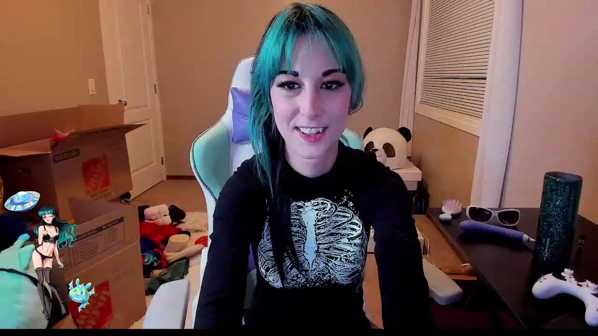 Gallery image thumbnail from LexaLuv's myfreecams stream on, 09/28/2023, 05:14 image 12 of 20