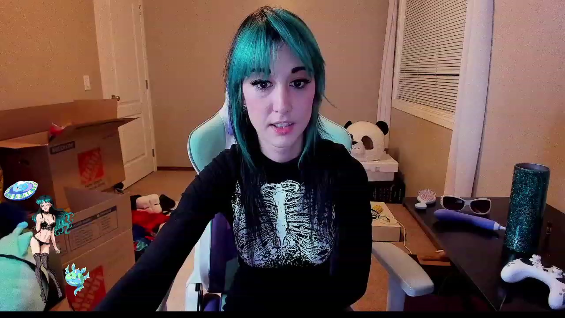 Gallery image thumbnail from LexaLuv's myfreecams stream on, 09/28/2023, 05:14 image 5 of 20
