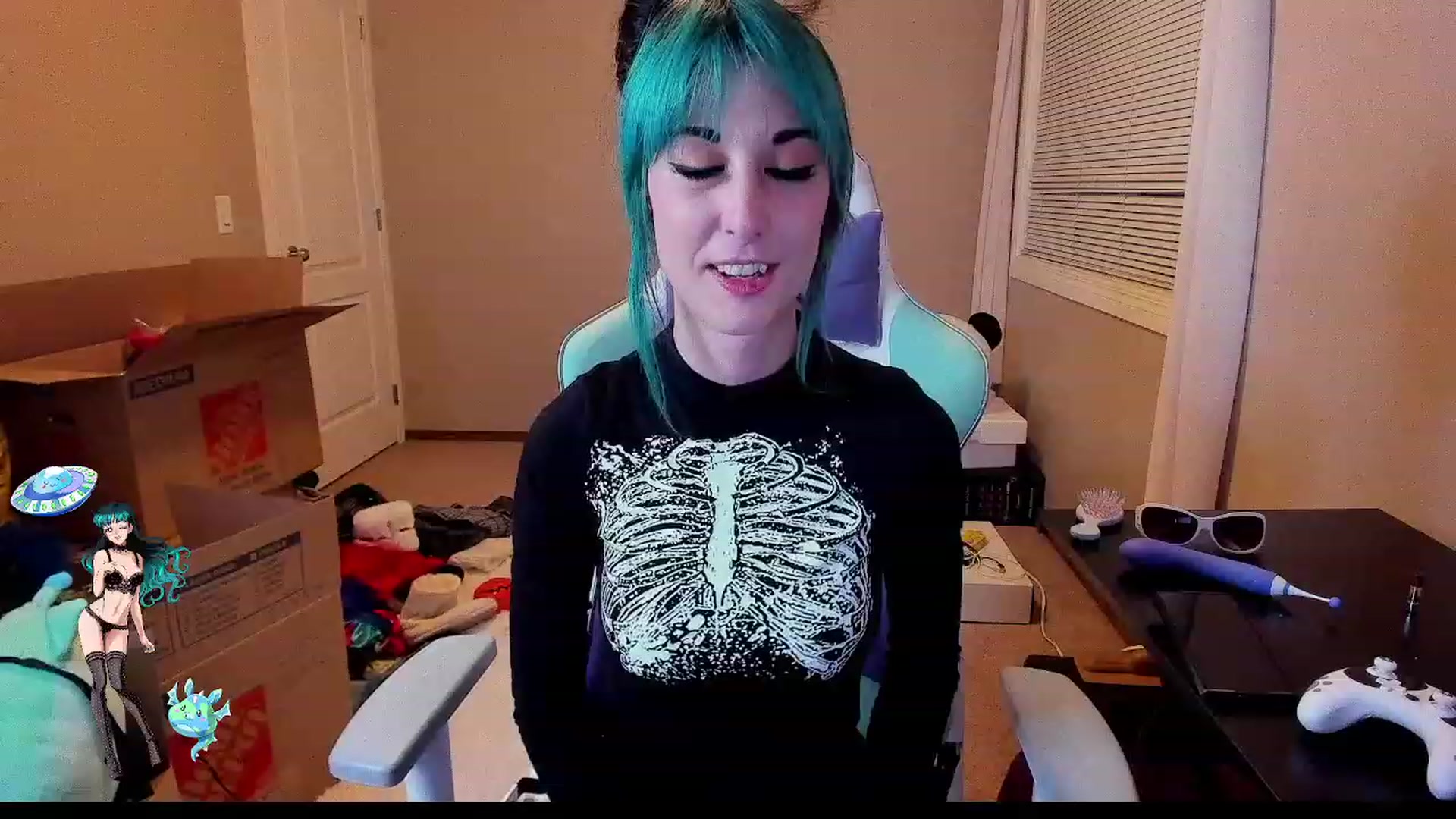 Gallery image thumbnail from LexaLuv's myfreecams stream on, 09/28/2023, 10:21 image 6 of 20