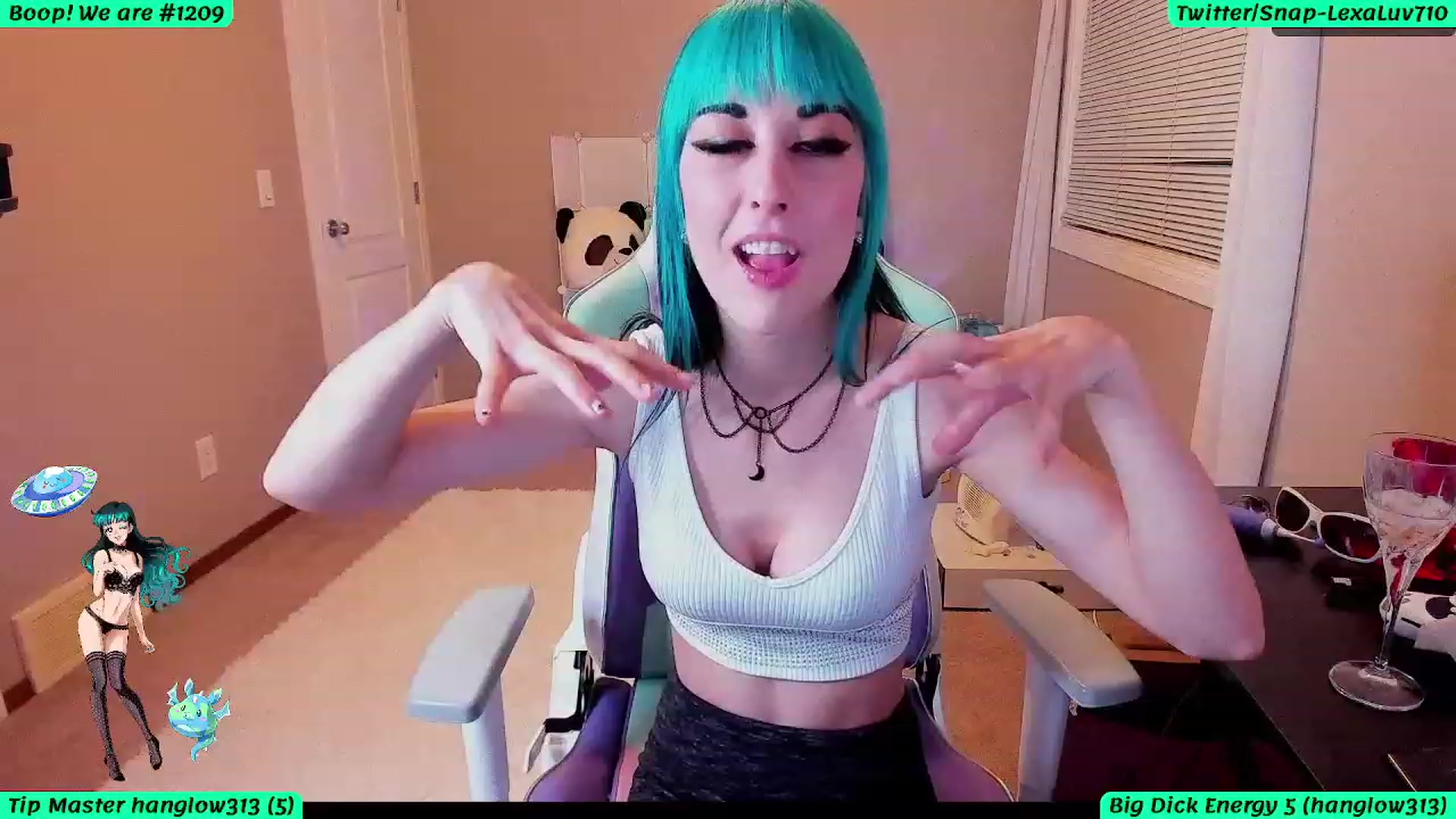 Gallery image thumbnail from LexaLuv's myfreecams stream on, 10/04/2023, 03:57 image 11 of 20