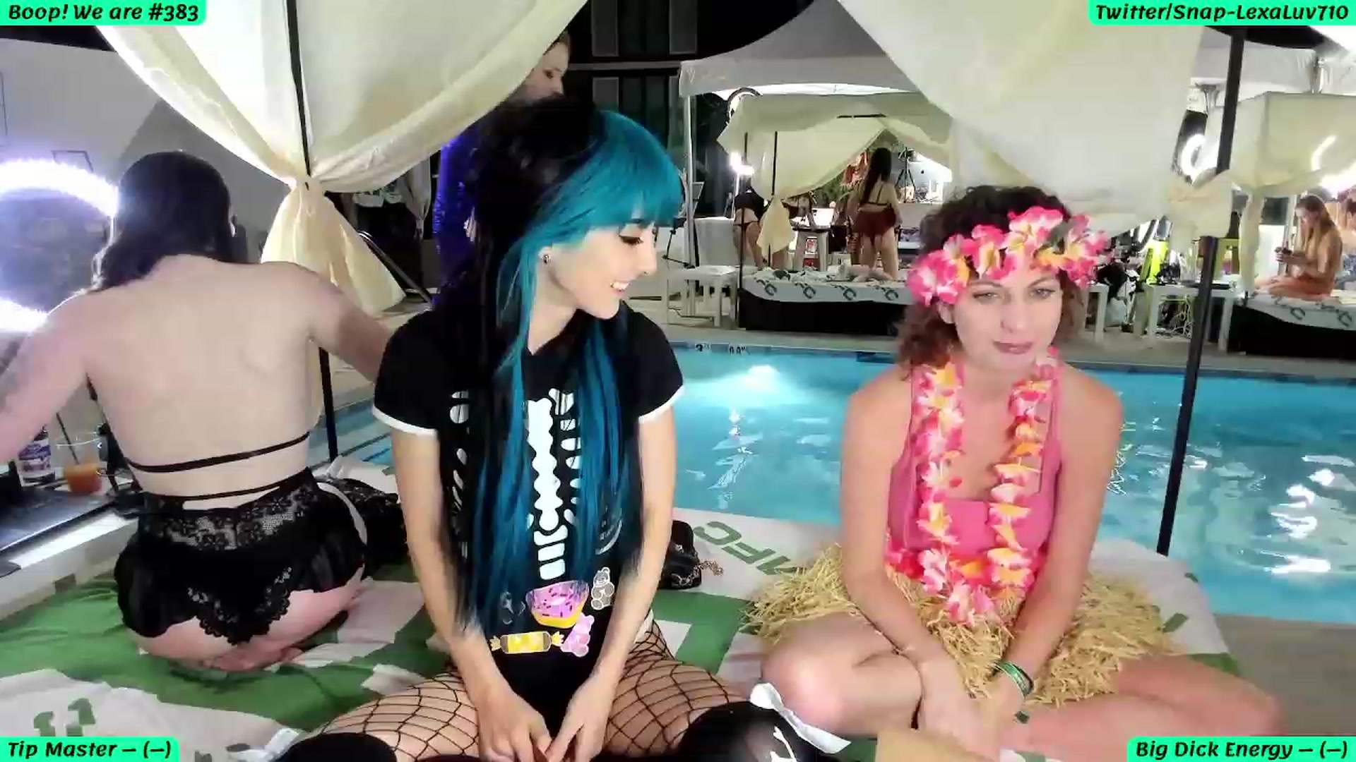 Gallery image thumbnail from LexaLuv's myfreecams stream on, 10/12/2023, 04:36 image 5 of 20