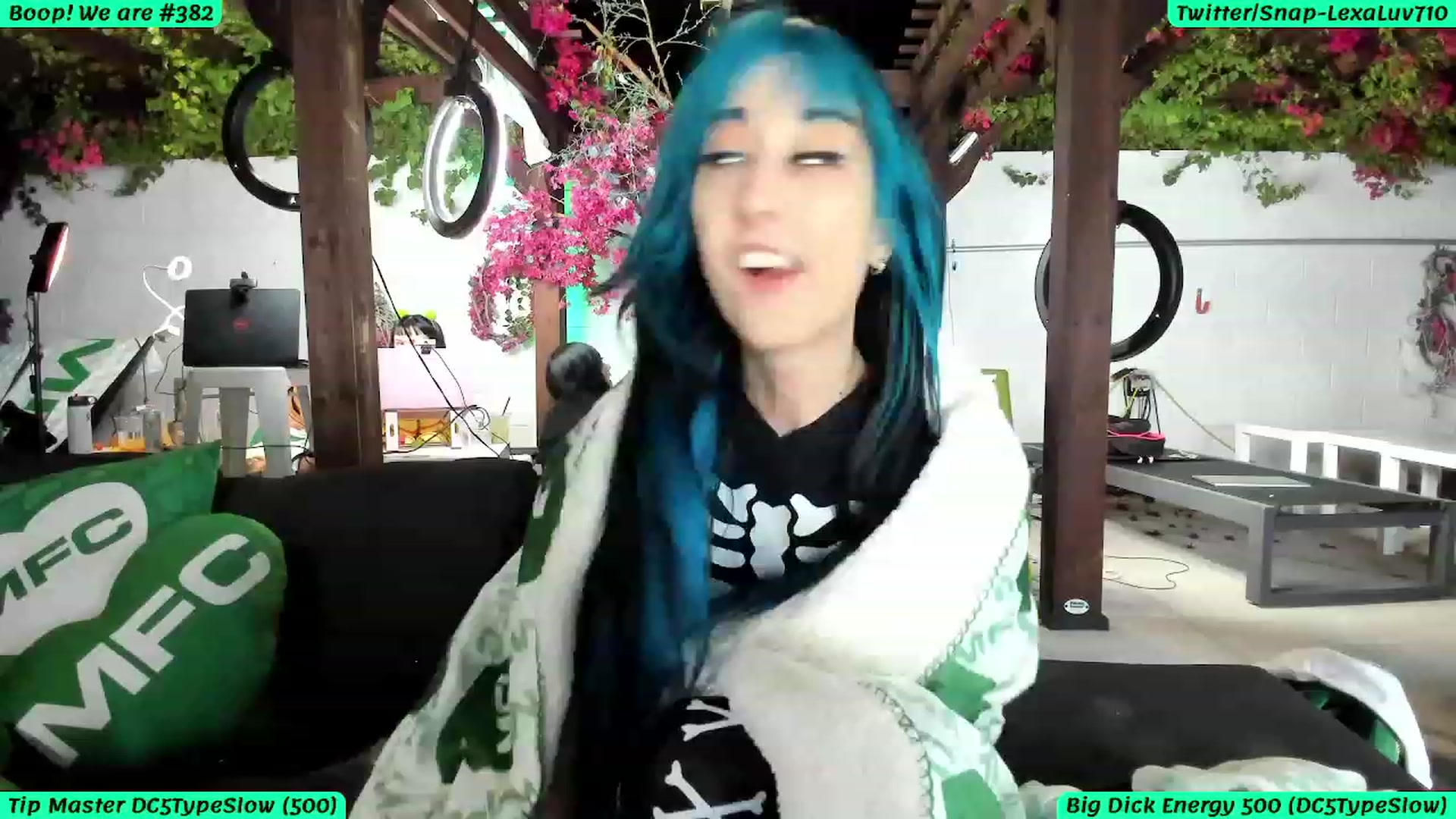 Gallery image thumbnail from LexaLuv's myfreecams stream on, 10/12/2023, 07:43 image 18 of 20