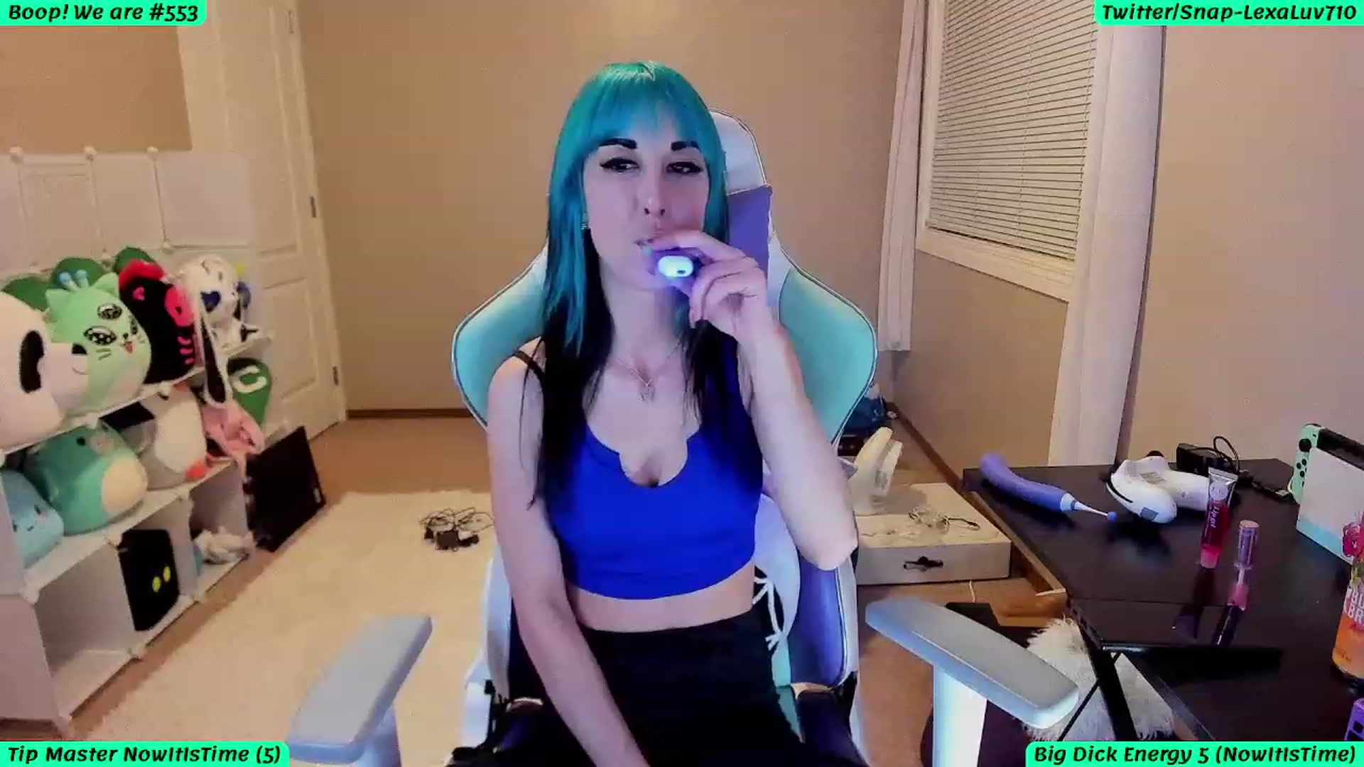 Gallery image thumbnail from LexaLuv's myfreecams stream on, 10/25/2023, 05:10 image 13 of 20