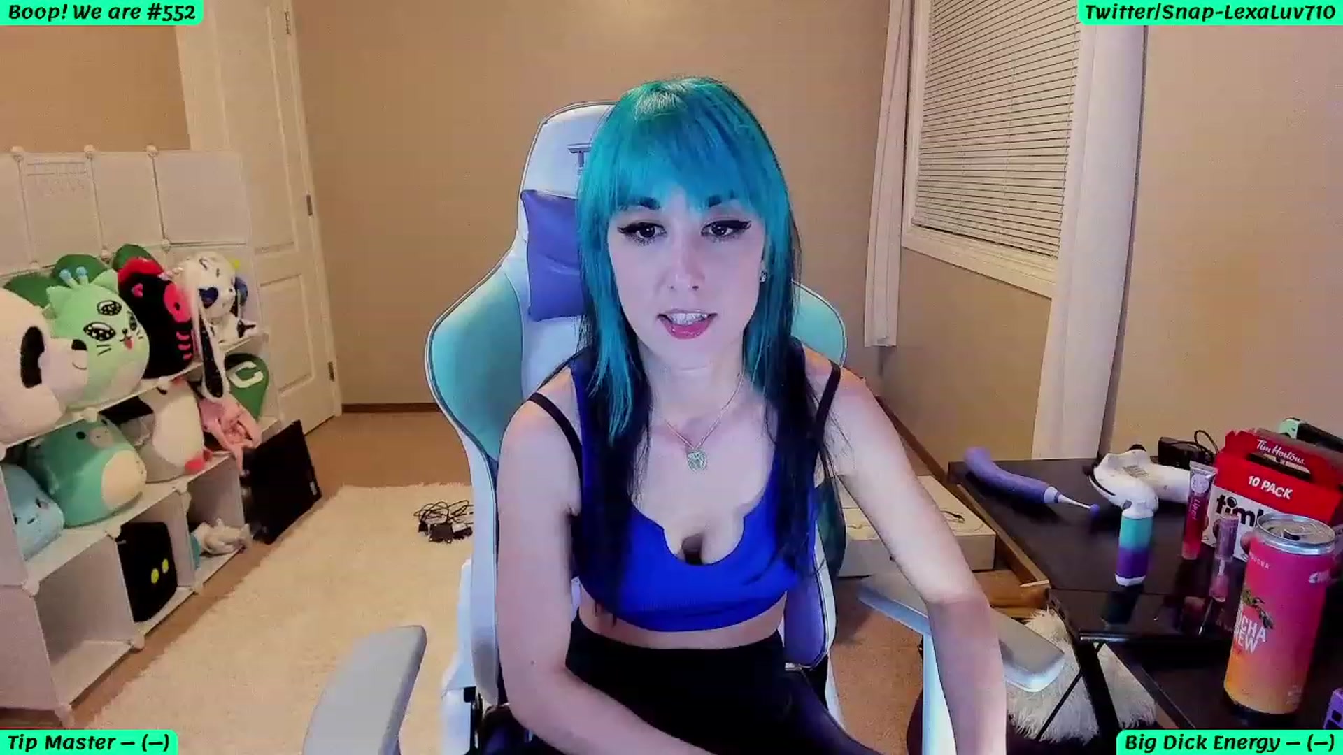Gallery image thumbnail from LexaLuv's myfreecams stream on, 10/25/2023, 05:10 image 1 of 20