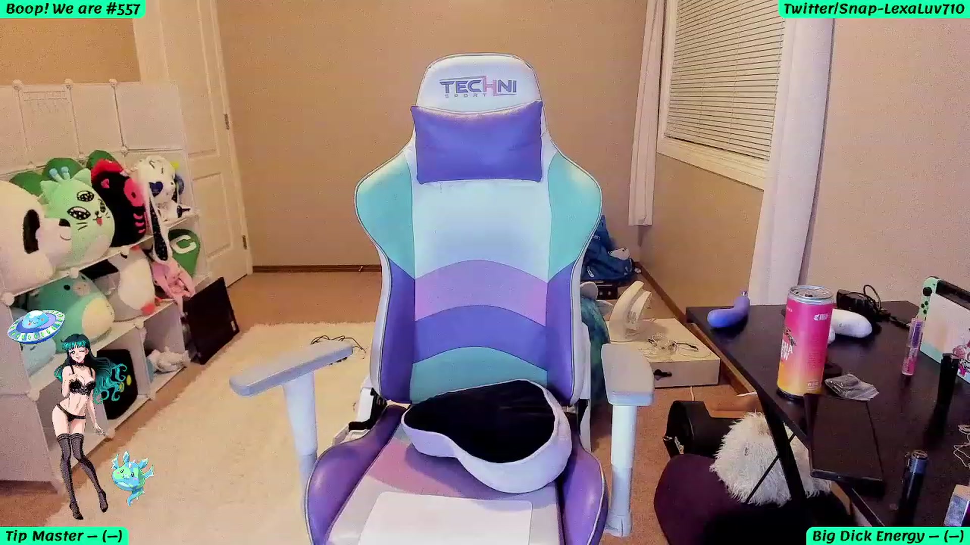 Gallery image thumbnail from LexaLuv's myfreecams stream on, 10/26/2023, 05:20 image 6 of 20