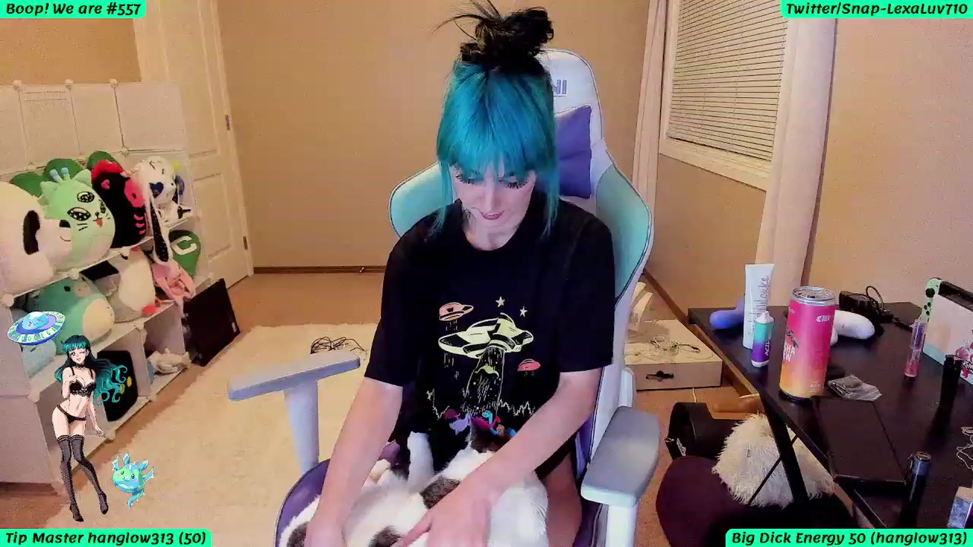Gallery image thumbnail from LexaLuv's myfreecams stream on, 10/26/2023, 05:20 image 10 of 20