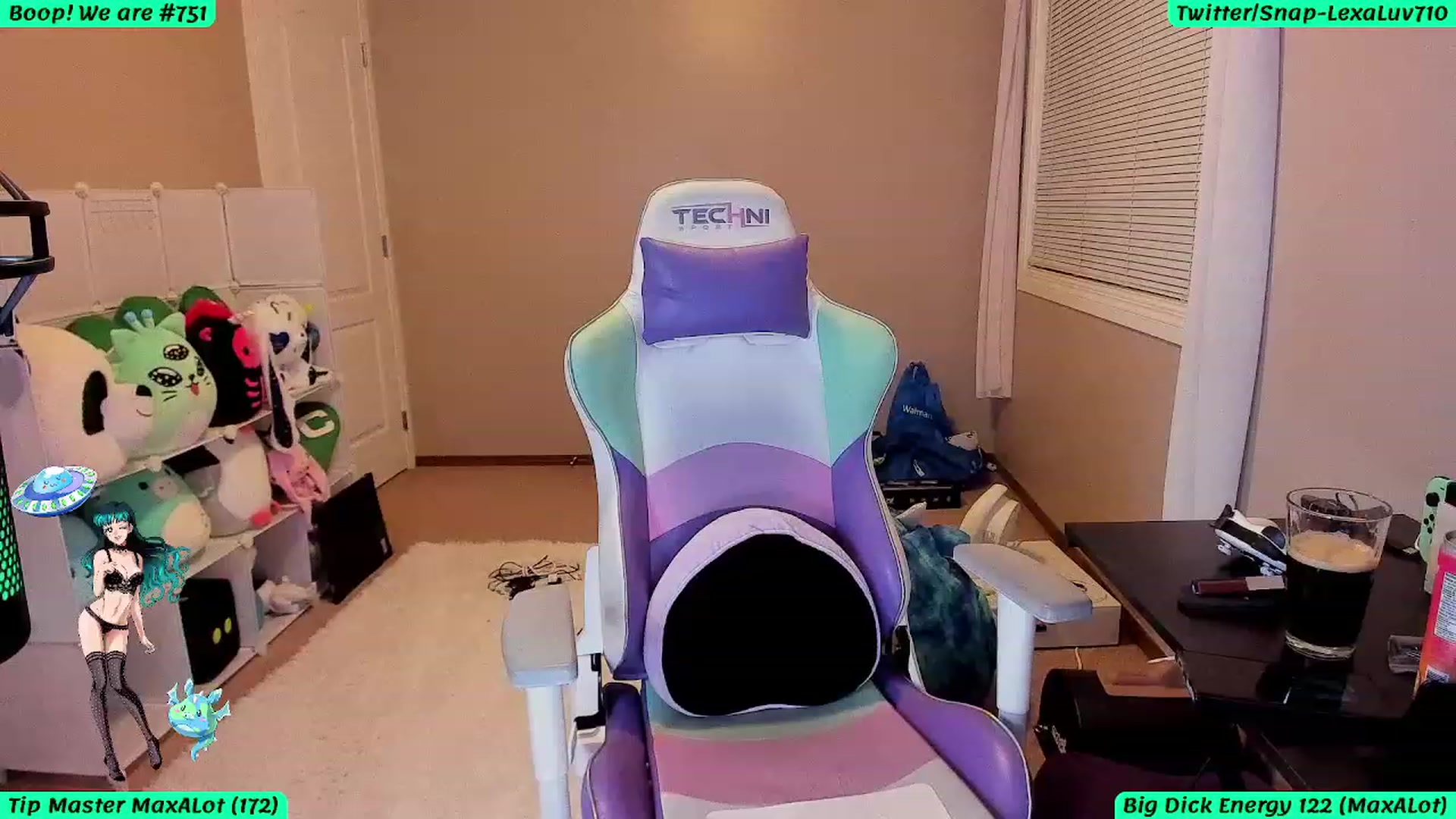 Gallery image thumbnail from LexaLuv's myfreecams stream on, 11/01/2023, 04:14 image 16 of 20
