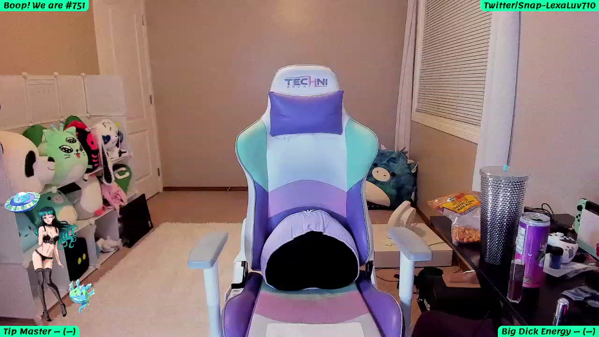 Gallery image thumbnail from LexaLuv's myfreecams stream on, 11/10/2023, 05:29 image 20 of 20