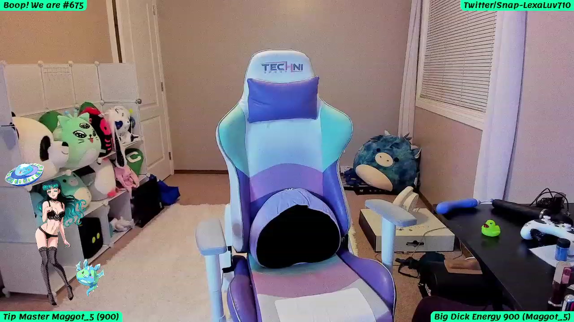 Gallery image thumbnail from LexaLuv's myfreecams stream on, 11/11/2023, 06:29 image 12 of 20