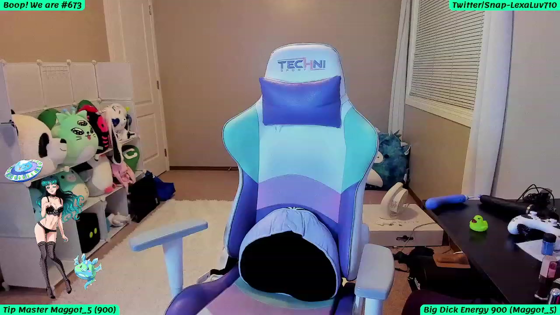 Gallery image thumbnail from LexaLuv's myfreecams stream on, 11/11/2023, 08:08 image 2 of 20