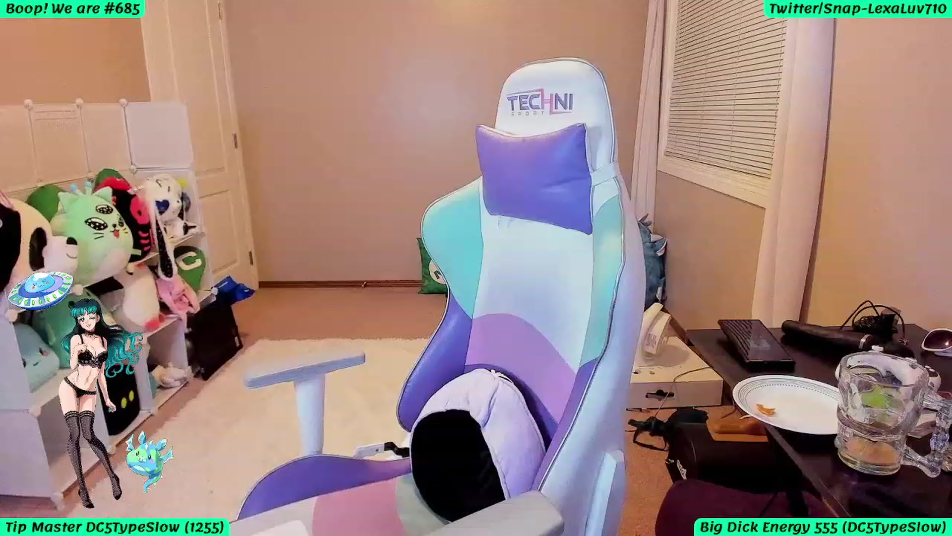 Gallery image thumbnail from LexaLuv's myfreecams stream on, 11/18/2023, 04:20 image 5 of 20