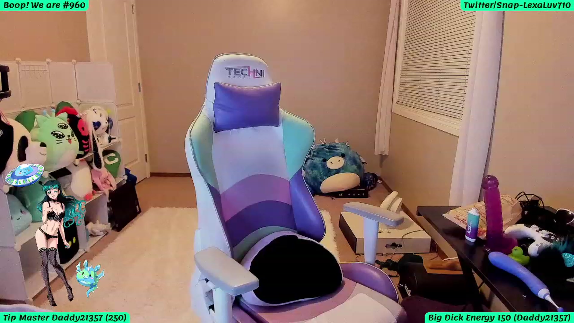 Gallery image thumbnail from LexaLuv's myfreecams stream on, 11/28/2023, 09:02 image 13 of 20