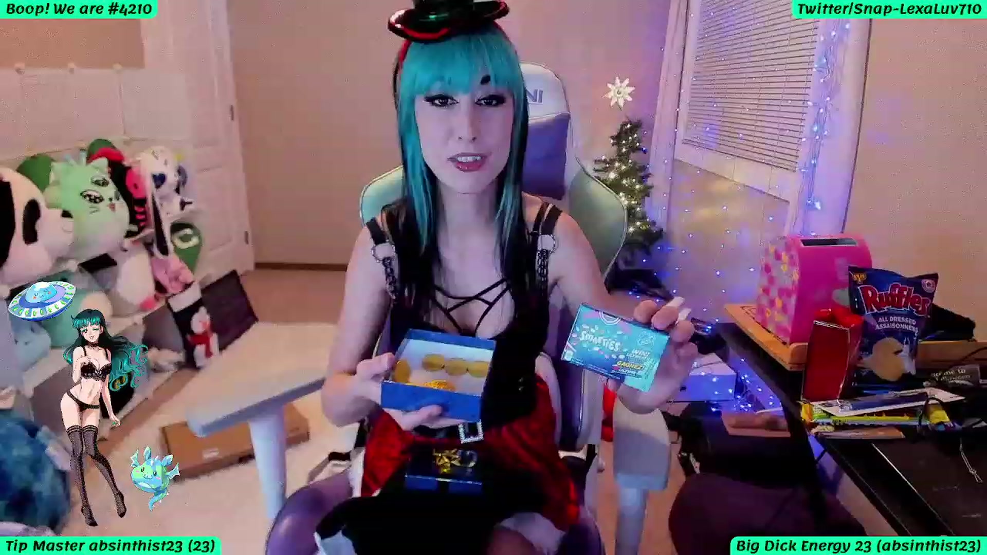 Gallery image thumbnail from LexaLuv's myfreecams stream on, 12/02/2023, 06:59 image 3 of 20