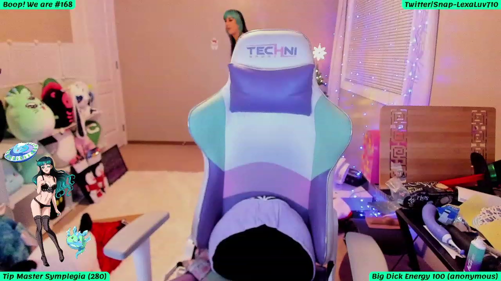 Gallery image thumbnail from LexaLuv's myfreecams stream on, 12/04/2023, 08:18 image 12 of 20