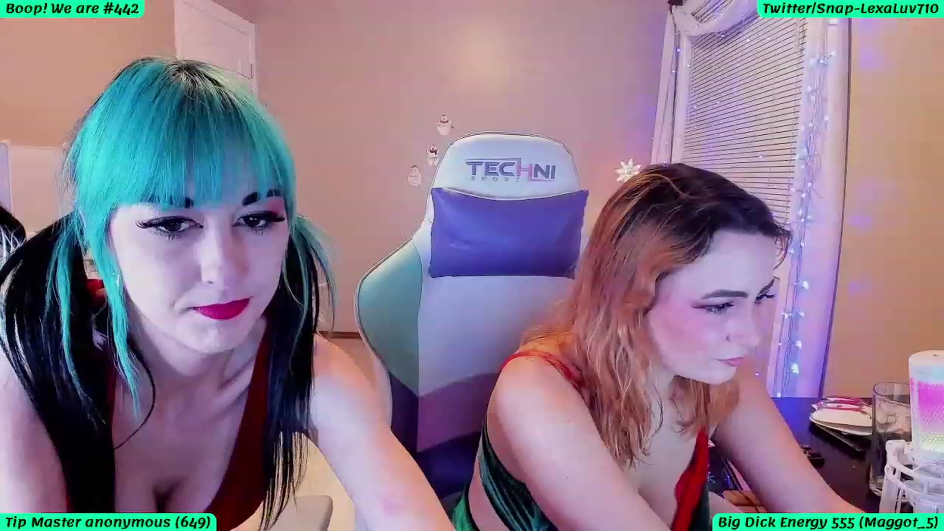 Gallery image thumbnail from LexaLuv's myfreecams stream on, 12/10/2023, 07:10 image 18 of 20