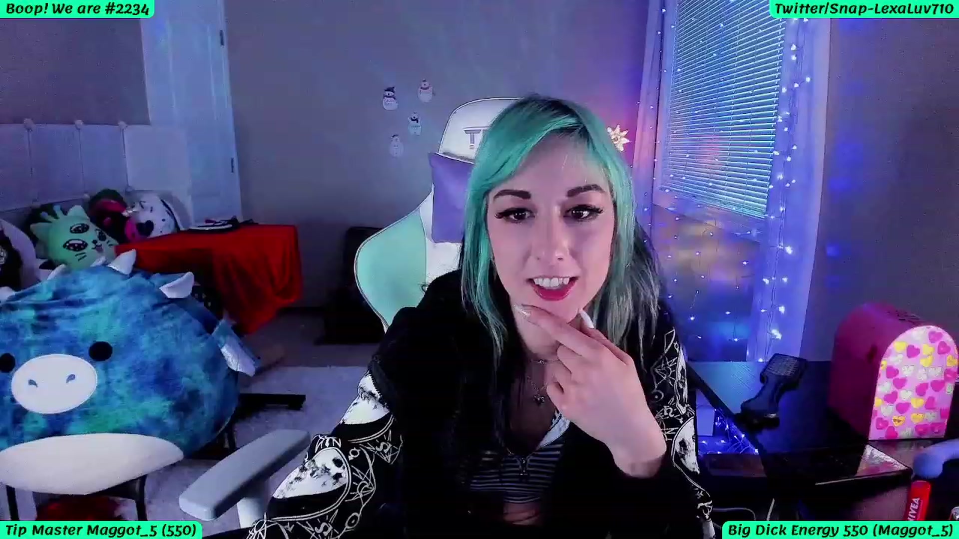 Gallery image thumbnail from LexaLuv's myfreecams stream on, 01/03/2024, 02:04 image 8 of 20