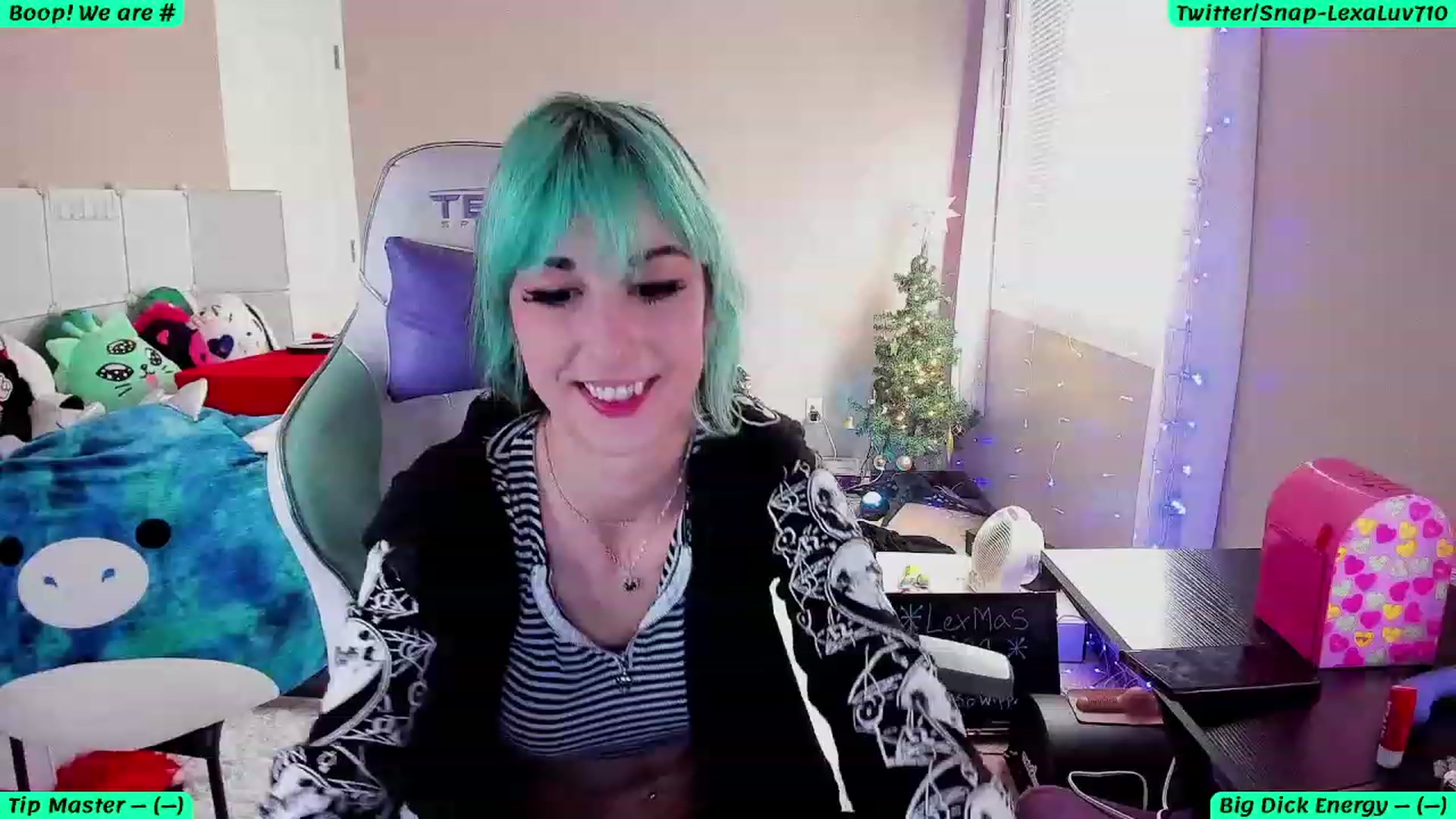 Gallery image thumbnail from LexaLuv's myfreecams stream on, 01/03/2024, 02:04 image 1 of 20