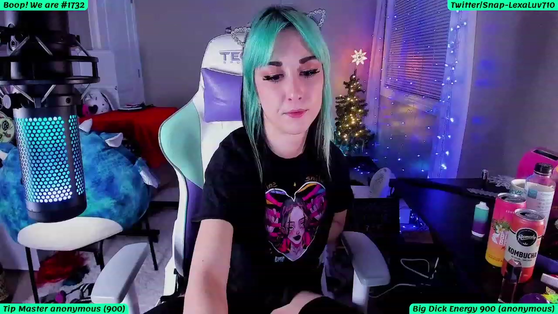 Gallery image thumbnail from LexaLuv's myfreecams stream on, 01/04/2024, 05:56 image 7 of 20