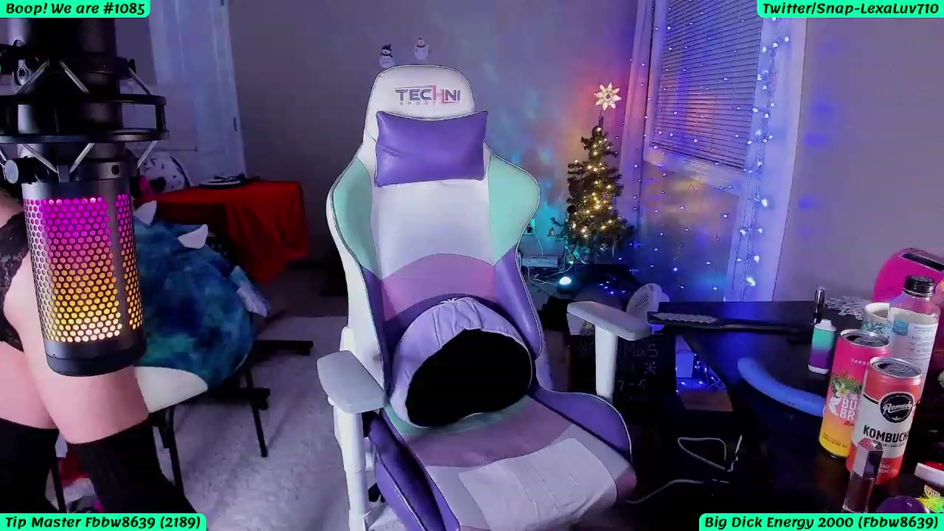 Gallery image thumbnail from LexaLuv's myfreecams stream on, 01/04/2024, 05:56 image 14 of 20