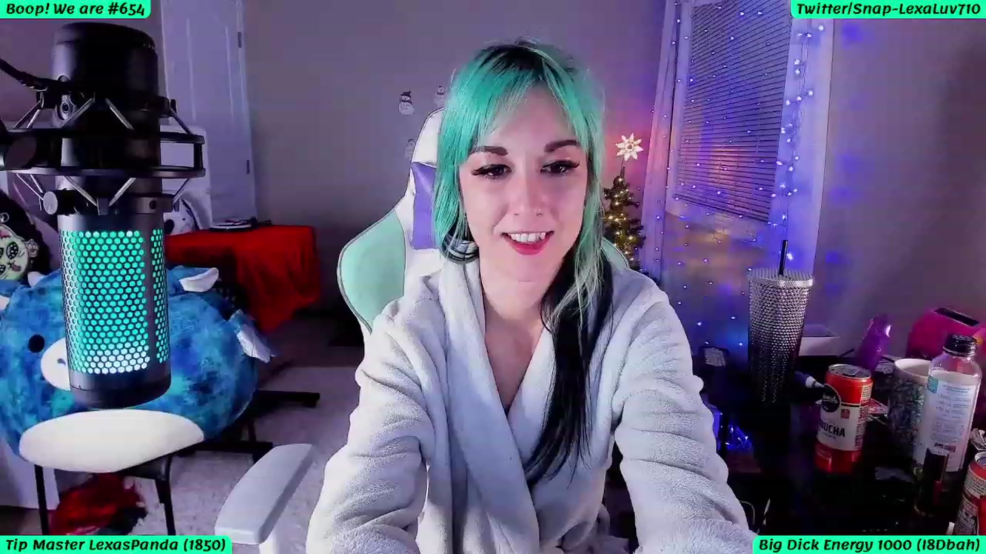 Gallery image thumbnail from LexaLuv's myfreecams stream on, 01/07/2024, 11:17 image 20 of 20