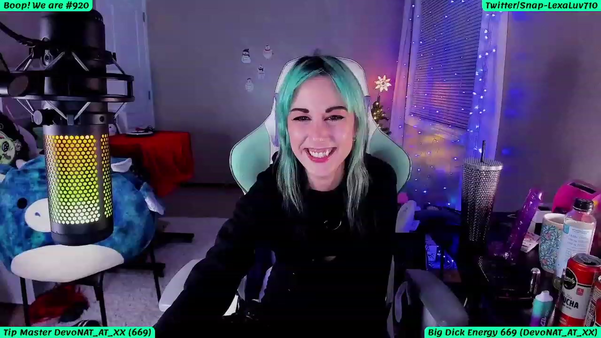 Gallery image thumbnail from LexaLuv's myfreecams stream on, 01/10/2024, 05:43 image 18 of 20