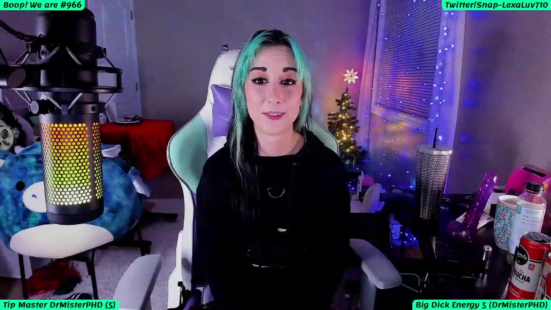 Gallery image thumbnail from LexaLuv's myfreecams stream on, 01/10/2024, 05:43 image 1 of 20