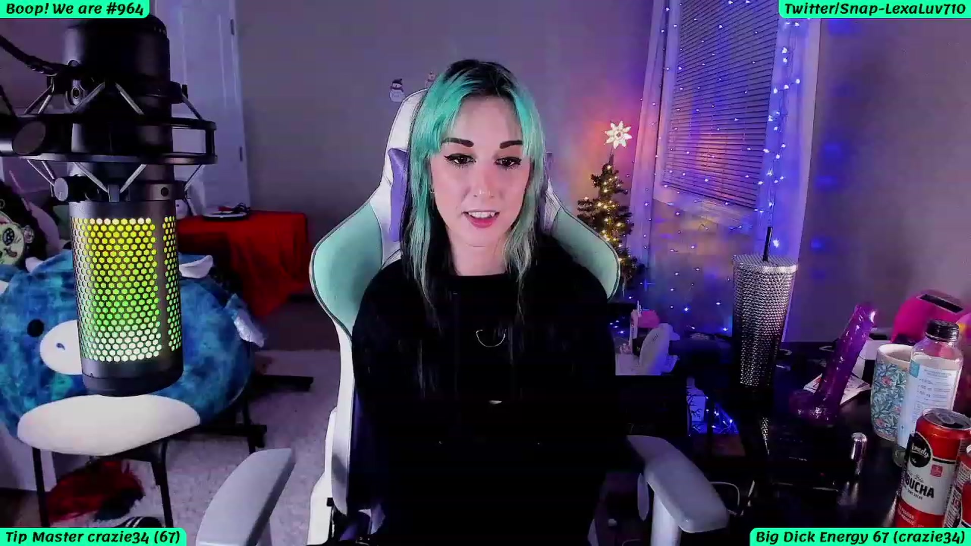 Gallery image thumbnail from LexaLuv's myfreecams stream on, 01/10/2024, 05:43 image 7 of 20