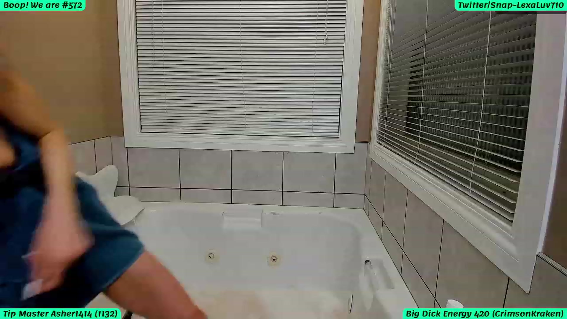 Gallery image thumbnail from LexaLuv's myfreecams stream on, 01/14/2024, 07:36 image 14 of 20