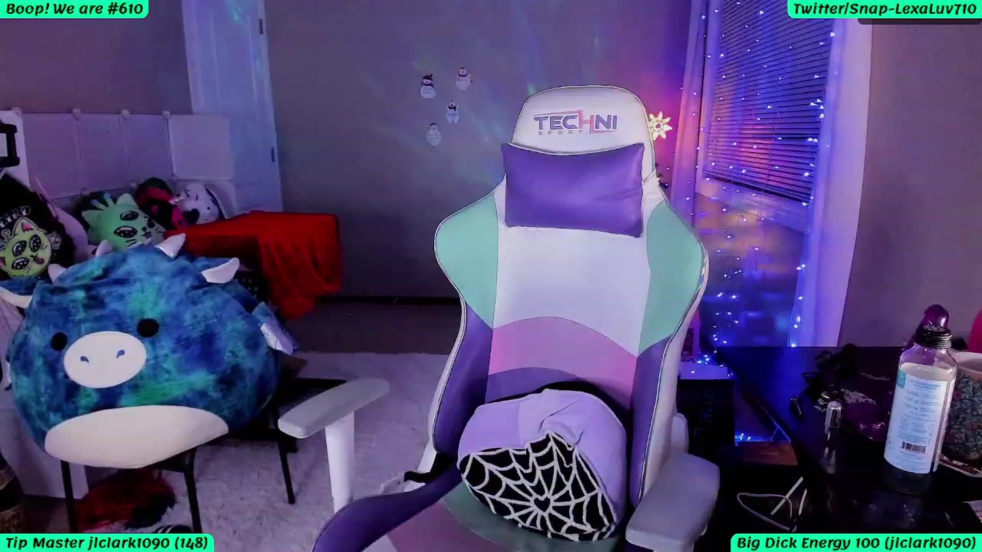 Gallery image thumbnail from LexaLuv's myfreecams stream on, 01/15/2024, 06:20 image 17 of 20