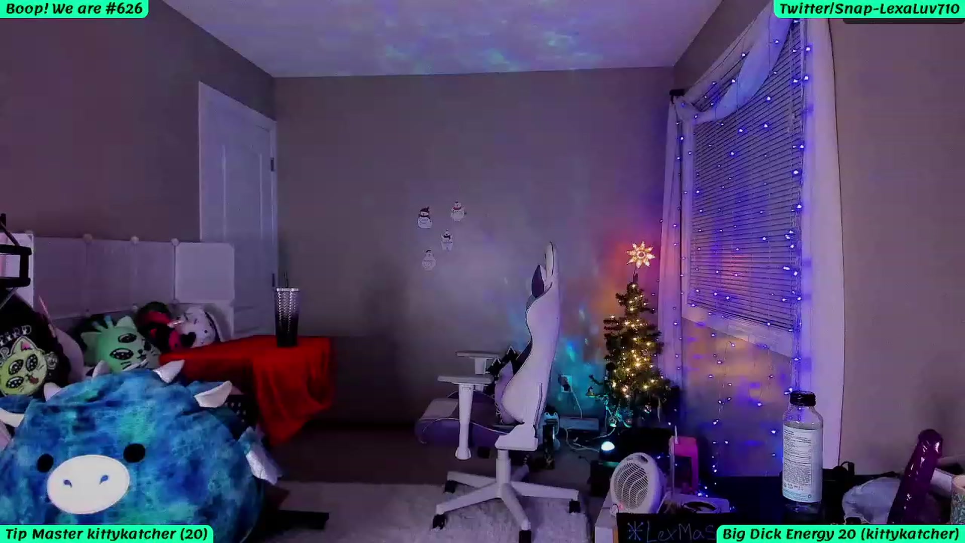 Gallery image thumbnail from LexaLuv's myfreecams stream on, 01/16/2024, 04:37 image 15 of 20