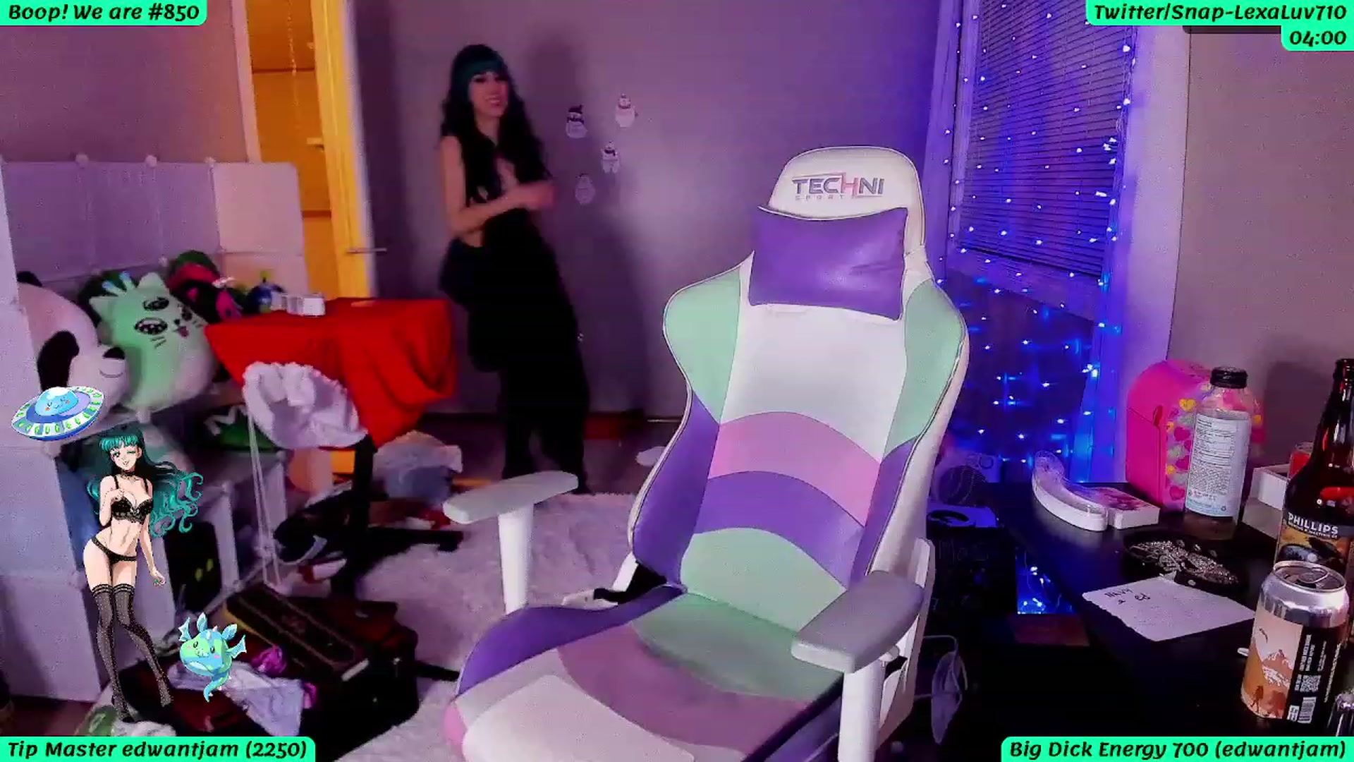 Gallery image thumbnail from LexaLuv's myfreecams stream on, 02/13/2024, 06:36 image 11 of 20