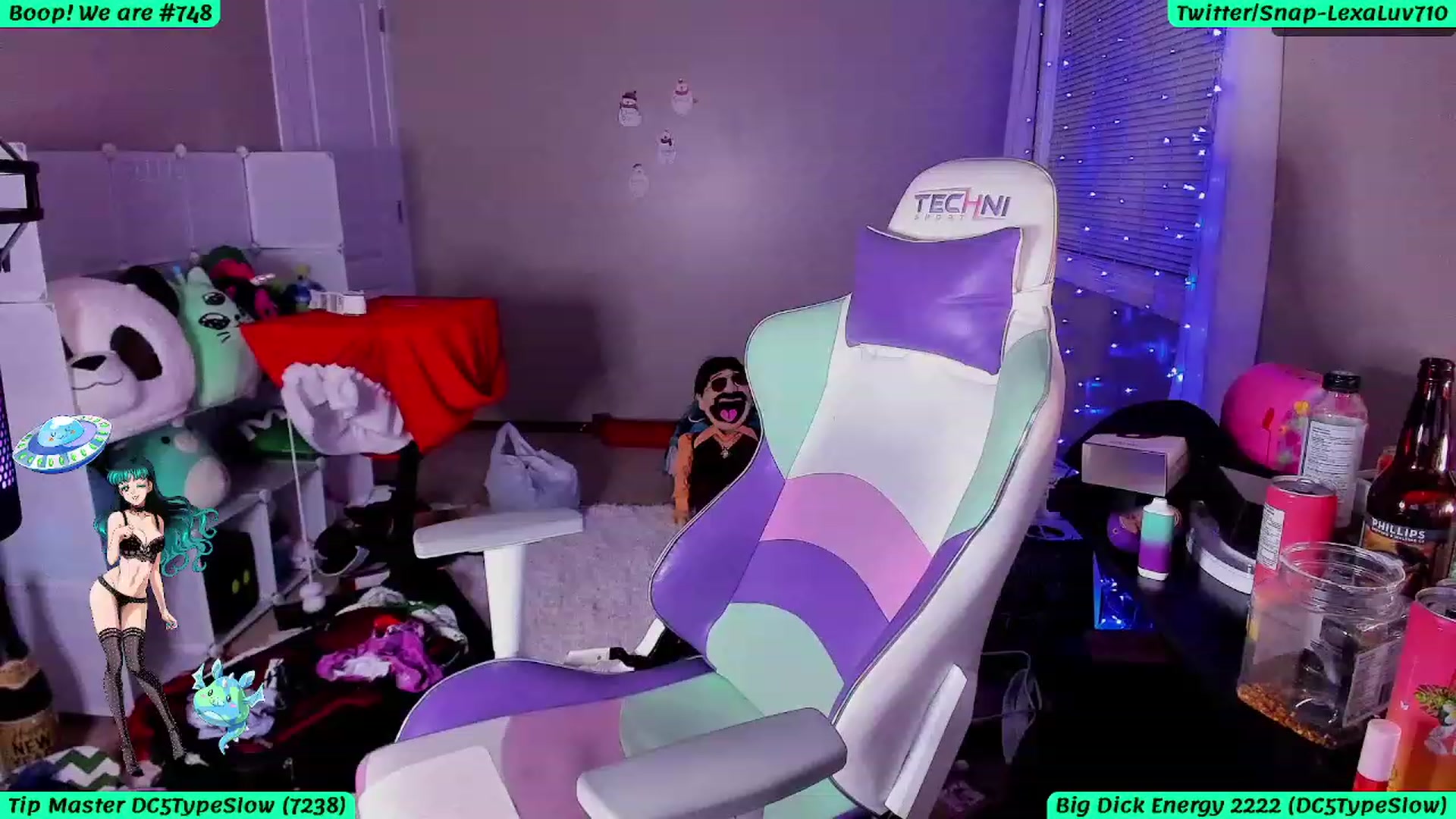 Gallery image thumbnail from LexaLuv's myfreecams stream on, 02/22/2024, 04:39 image 15 of 20