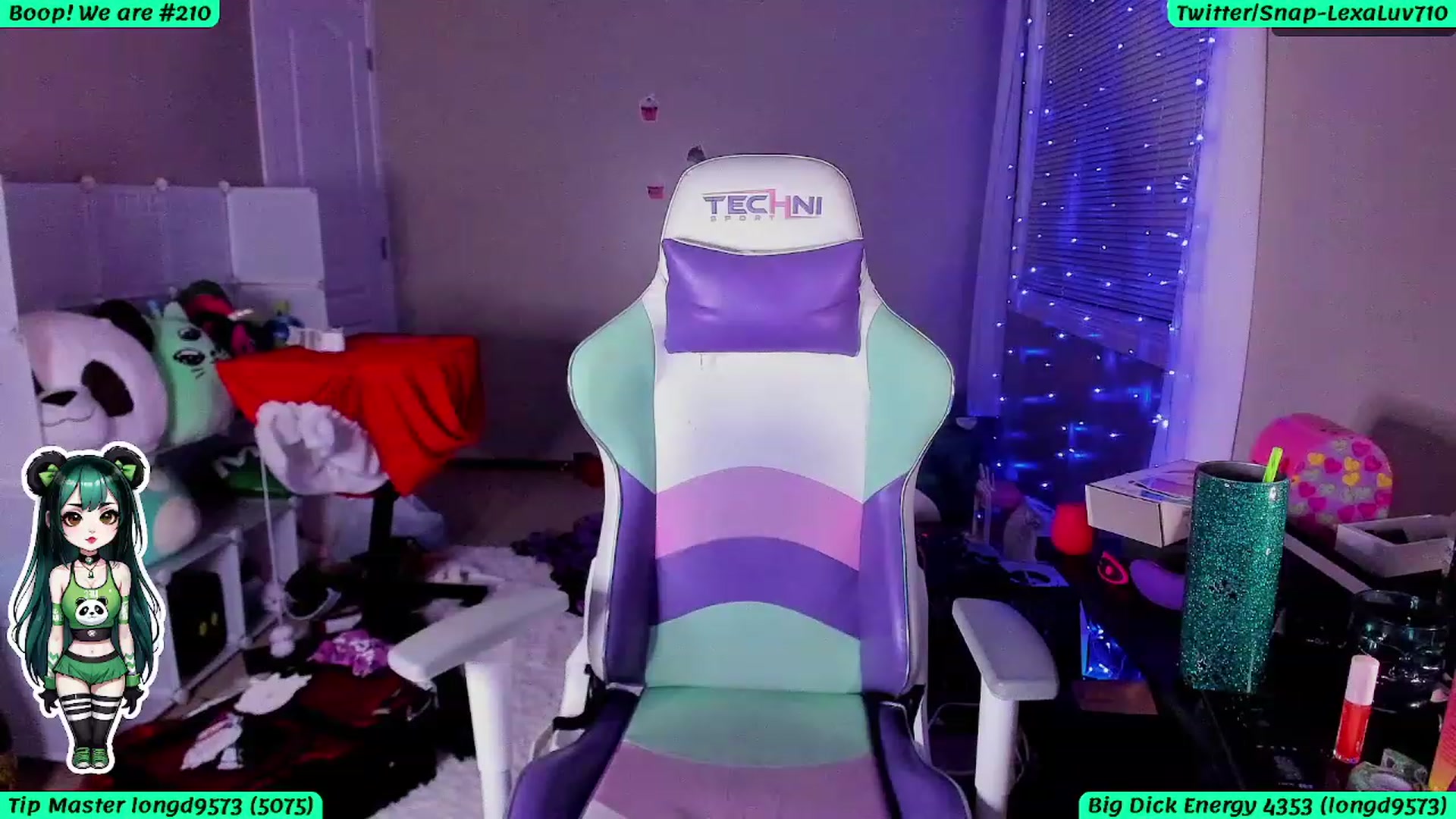 Gallery image thumbnail from LexaLuv's myfreecams stream on, 03/02/2024, 10:34 image 4 of 20