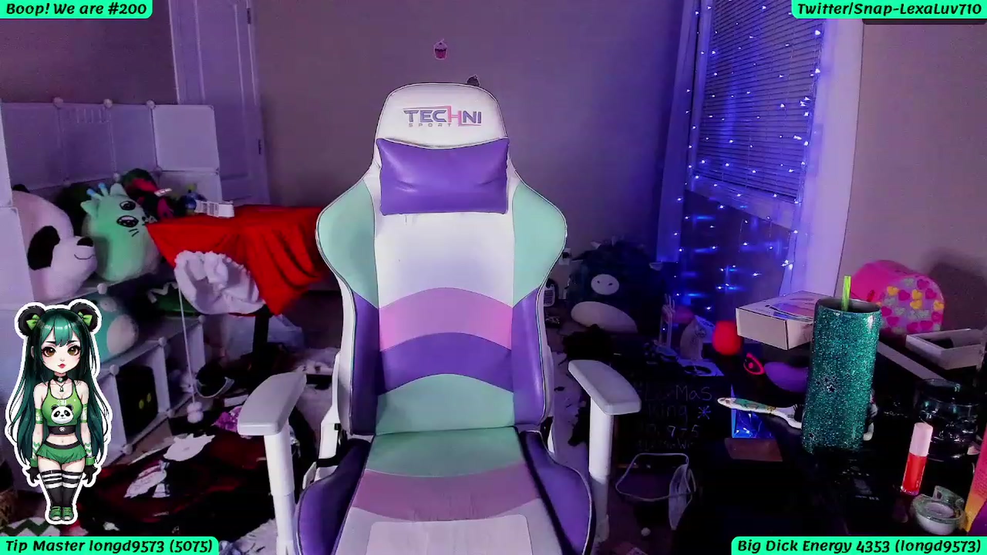 Gallery image thumbnail from LexaLuv's myfreecams stream on, 03/02/2024, 10:34 image 10 of 20