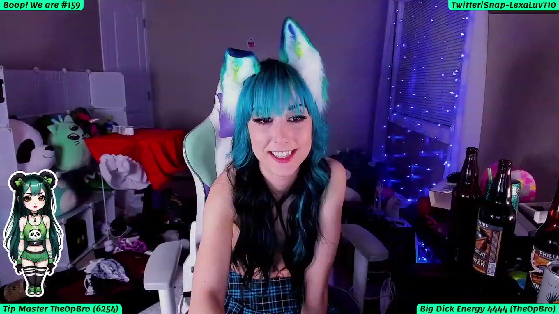 Gallery image thumbnail from LexaLuv's myfreecams stream on, 03/05/2024, 07:46 image 17 of 20