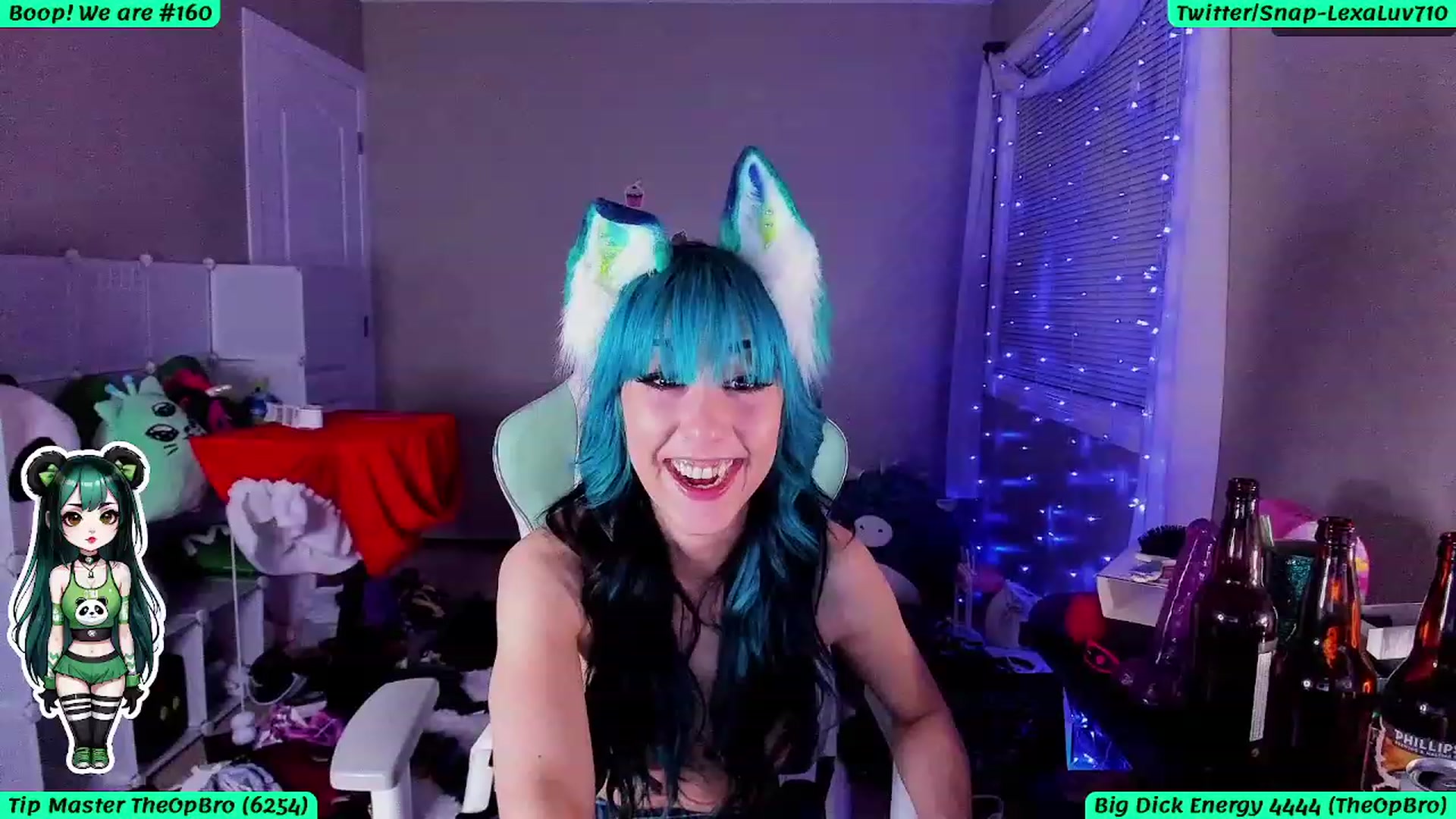Gallery image thumbnail from LexaLuv's myfreecams stream on, 03/05/2024, 08:16 image 2 of 20