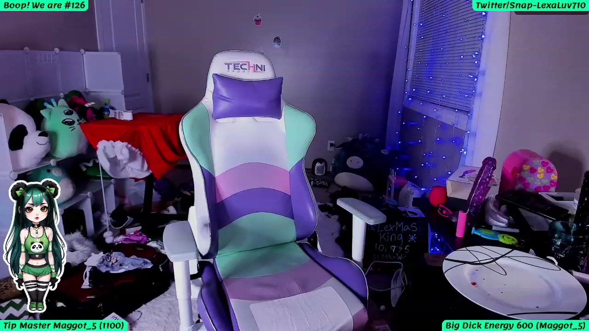 Gallery image thumbnail from LexaLuv's myfreecams stream on, 03/09/2024, 07:47 image 17 of 20