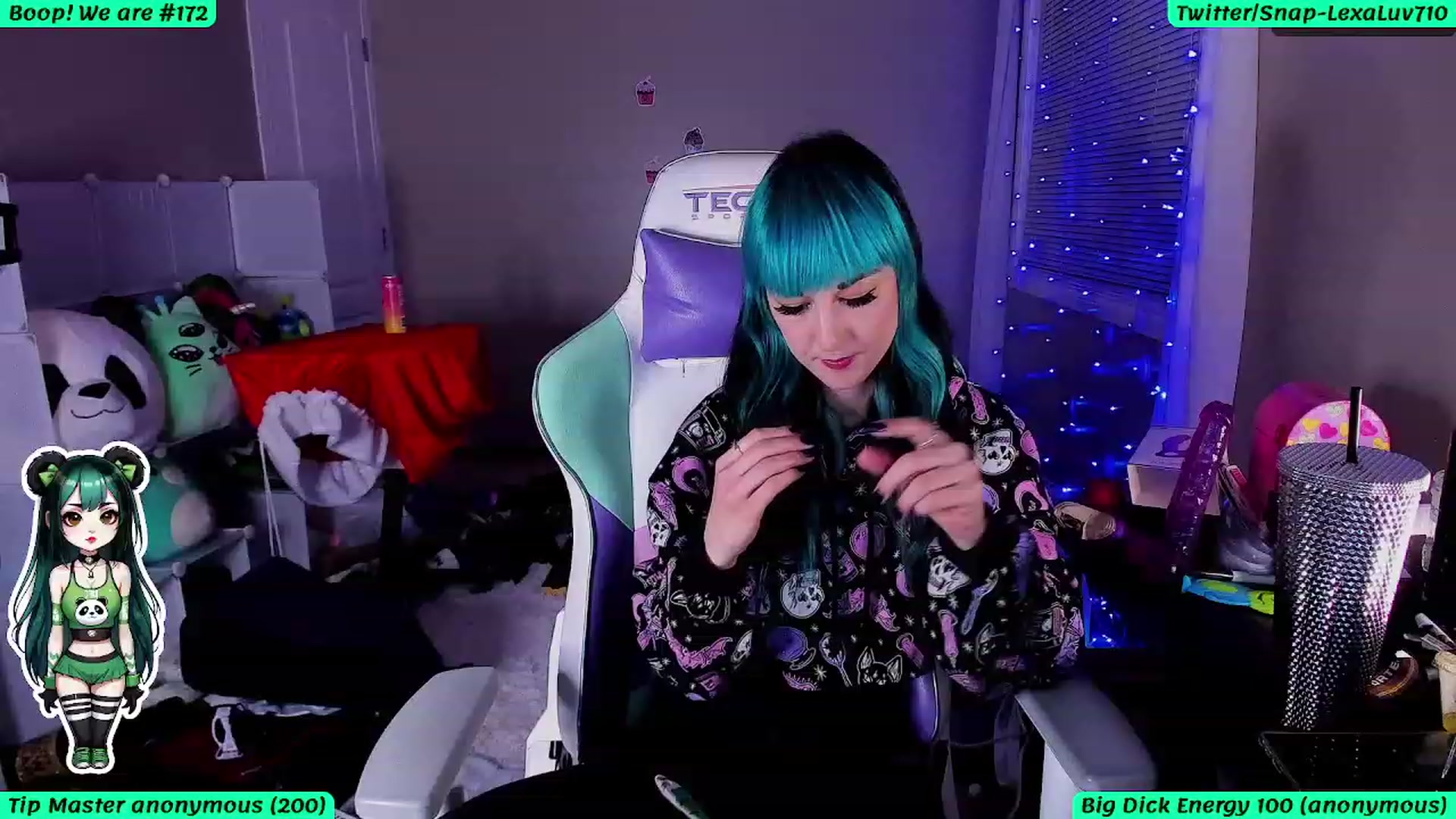 Gallery image thumbnail from LexaLuv's myfreecams stream on, 03/12/2024, 05:50 image 12 of 20