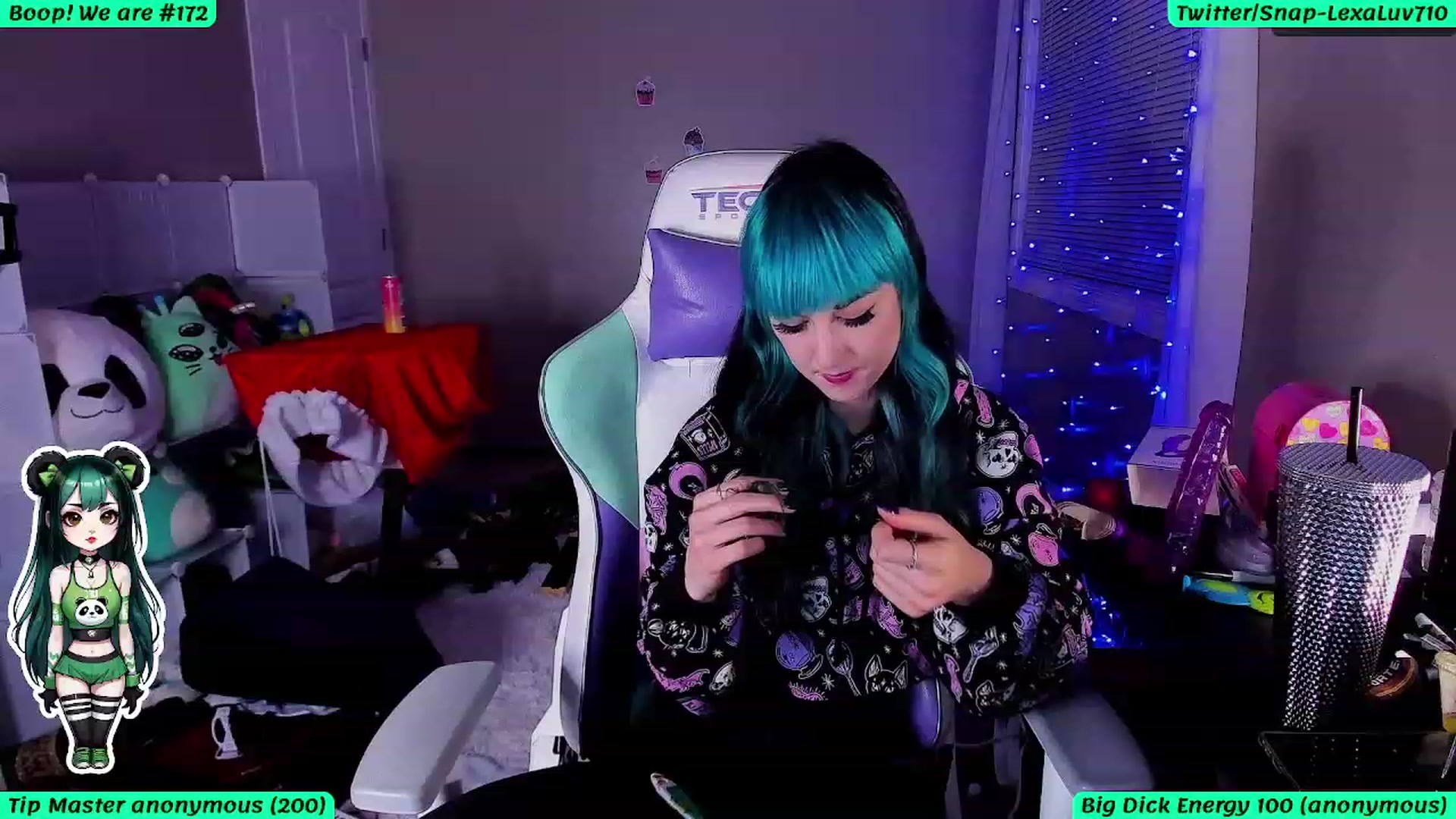 Gallery image thumbnail from LexaLuv's myfreecams stream on, 03/12/2024, 05:50 image 11 of 20