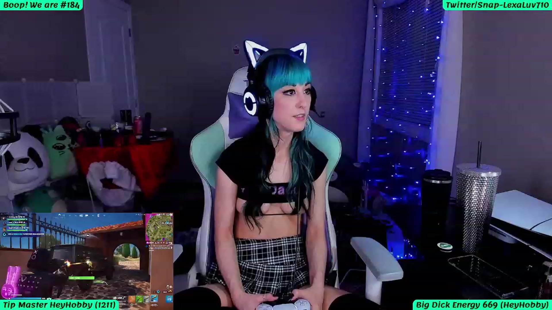Gallery image thumbnail from LexaLuv's myfreecams stream on, 03/13/2024, 08:48 image 11 of 20