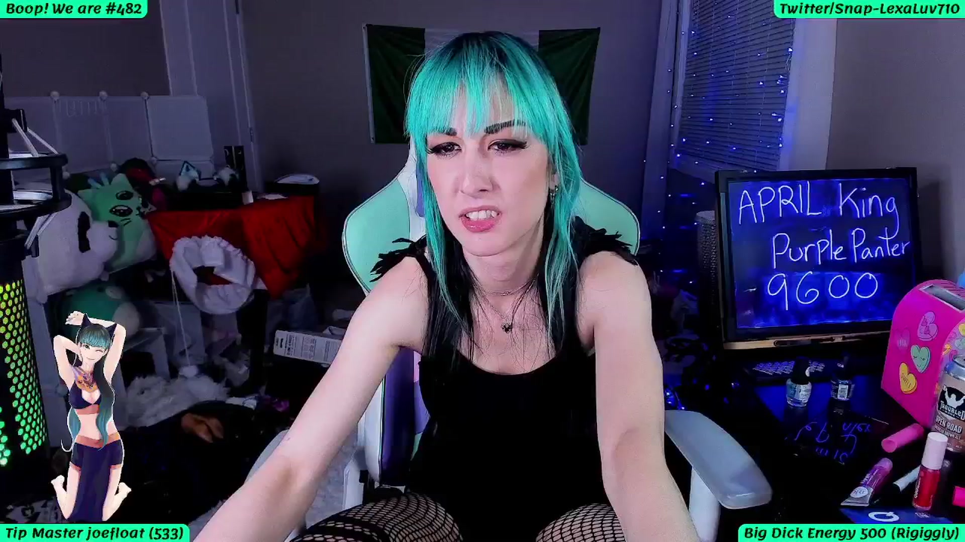 Gallery image thumbnail from LexaLuv's myfreecams stream on, 04/24/2024, 04:53 image 10 of 20