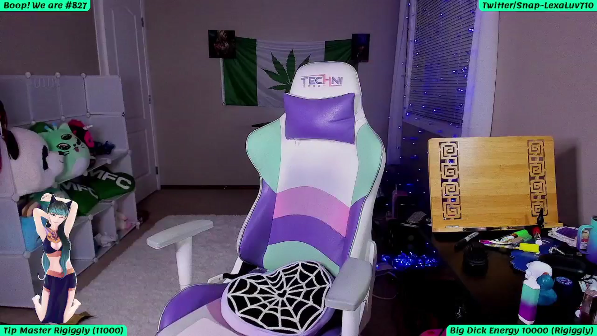 Gallery image thumbnail from LexaLuv's myfreecams stream on, 05/16/2024, 06:44 image 15 of 20