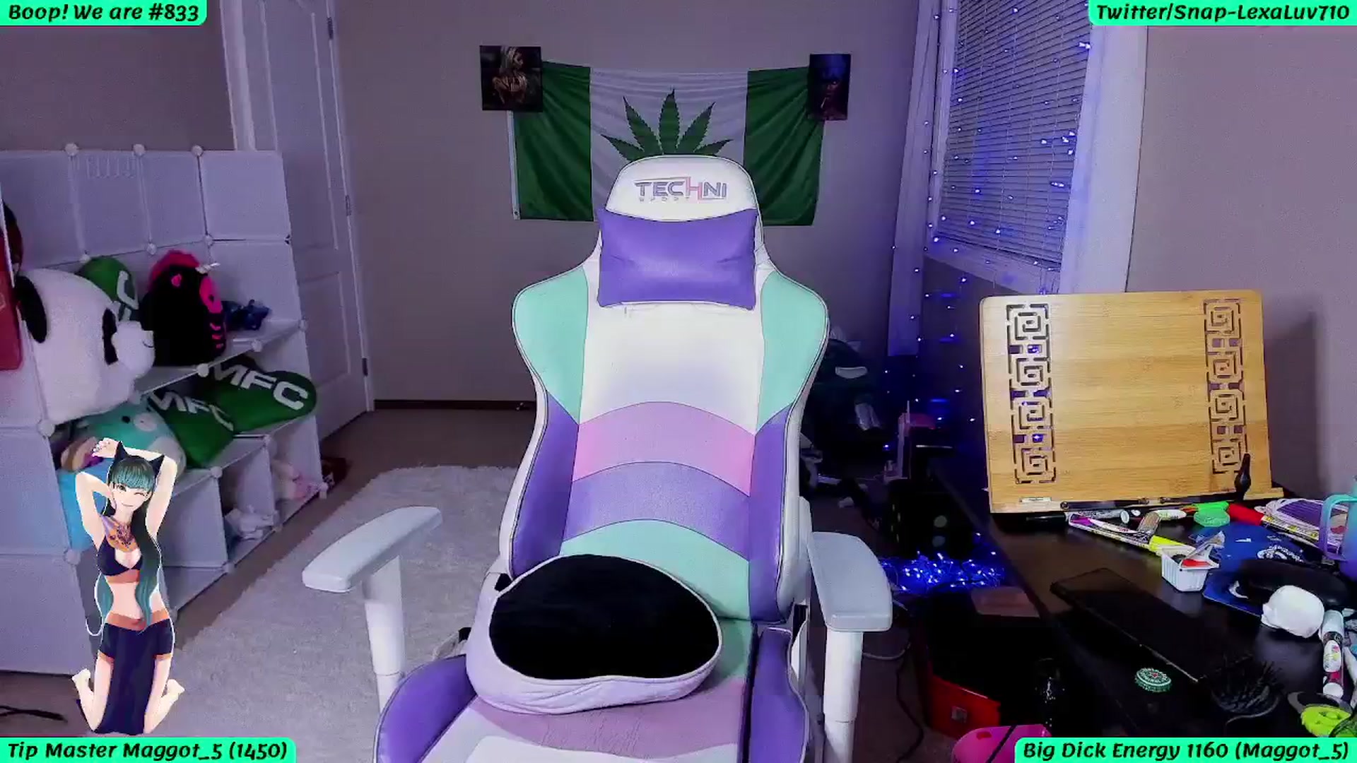 Gallery image thumbnail from LexaLuv's myfreecams stream on, 05/20/2024, 06:23 image 16 of 20