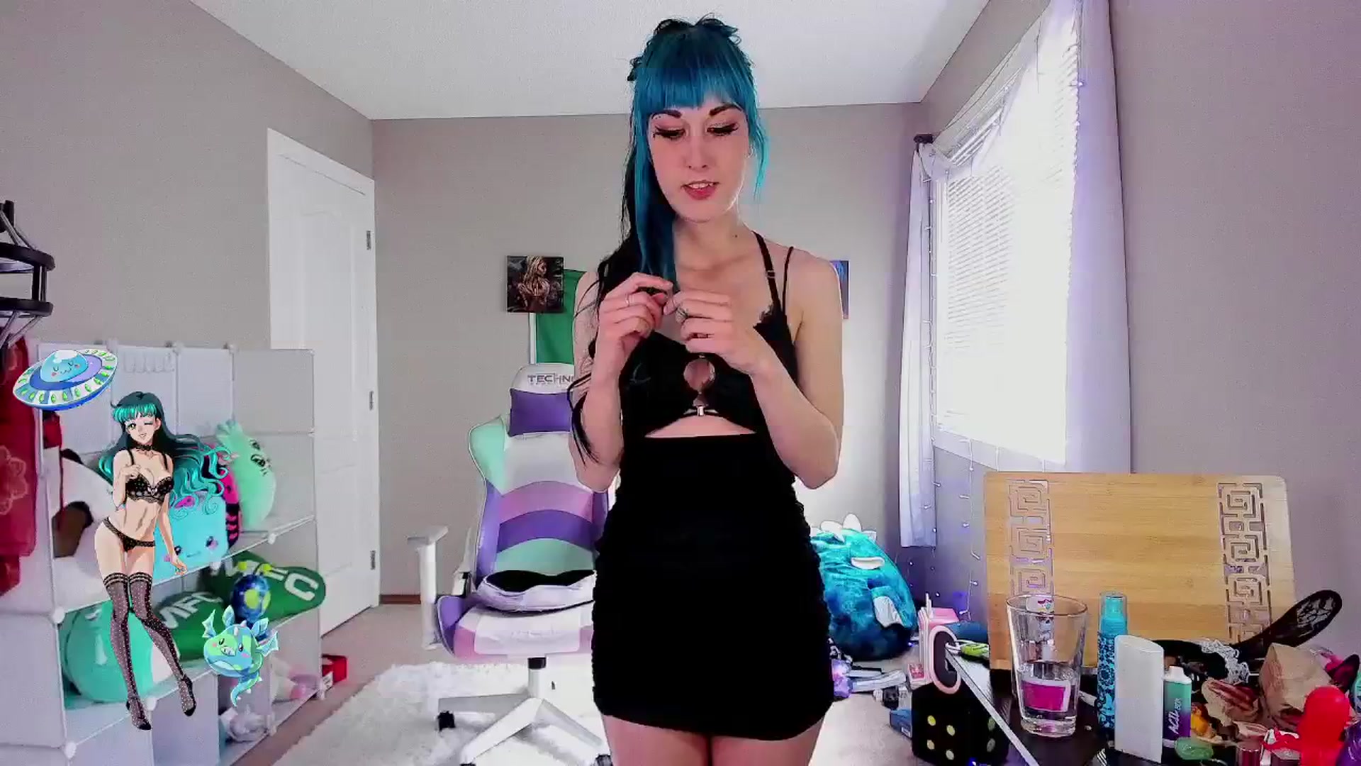 Gallery image thumbnail from LexaLuv's myfreecams stream on, 06/20/2024, 24:43 image 2 of 20