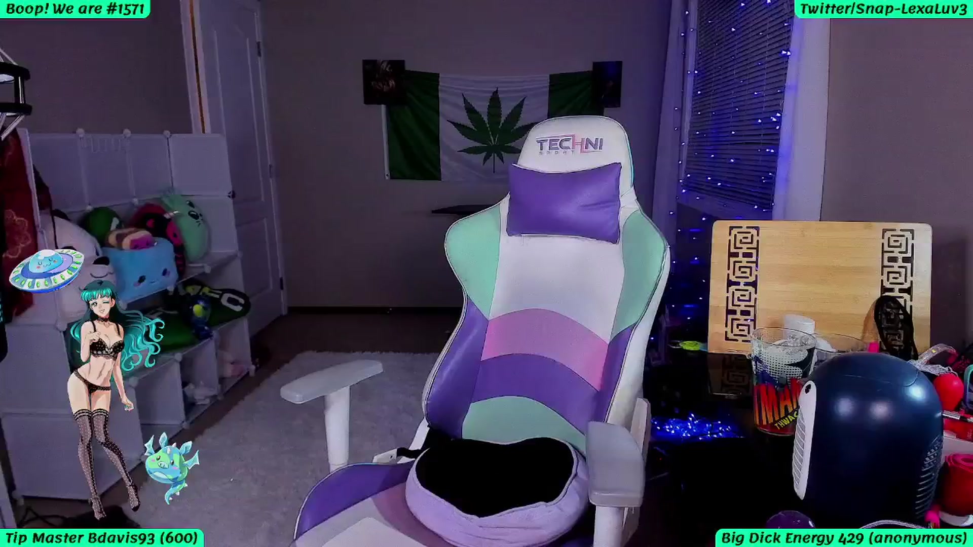 Gallery image thumbnail from LexaLuv's myfreecams stream on, 06/24/2024, 07:37 image 10 of 20