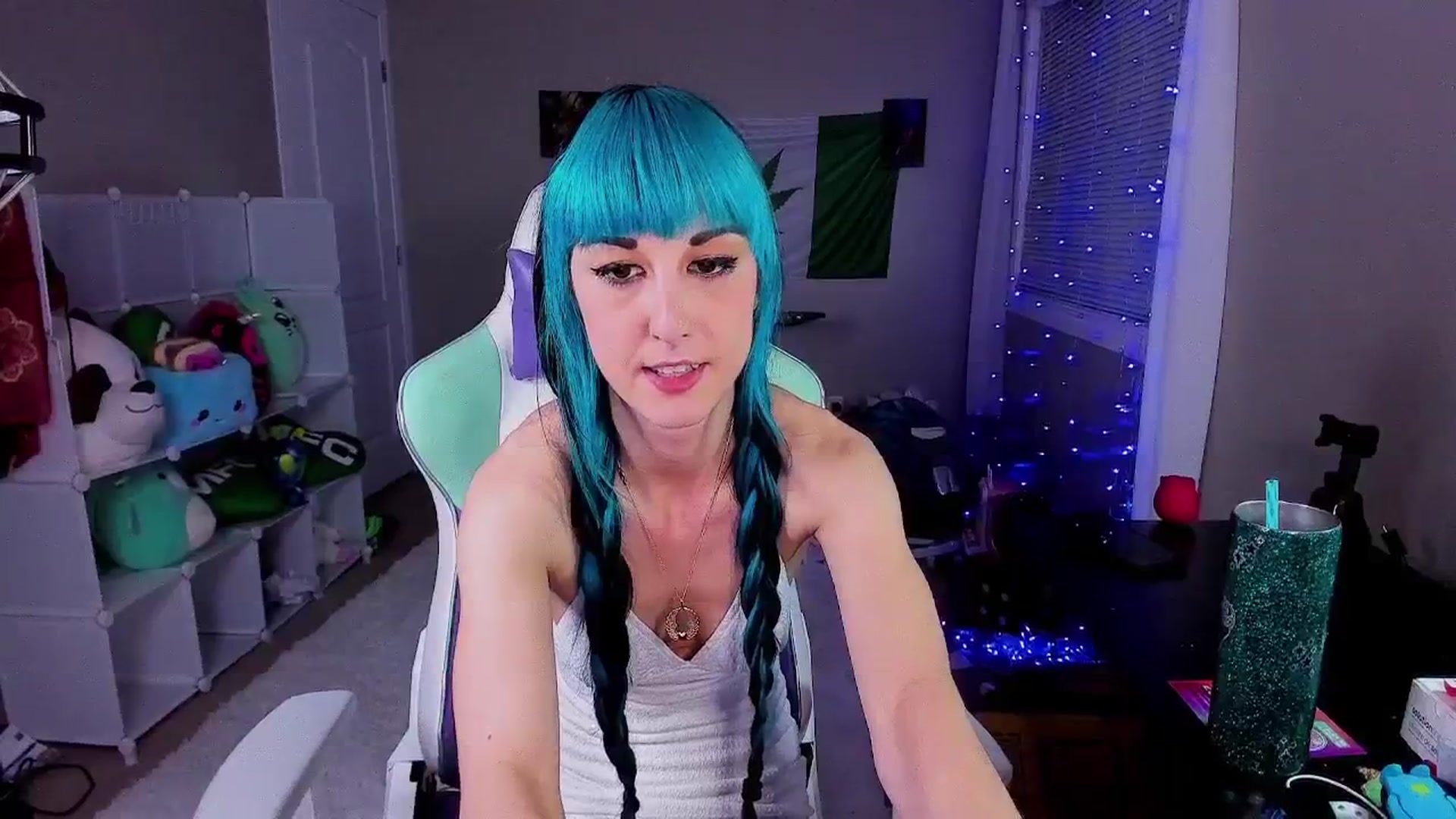 Gallery image thumbnail from LexaLuv's myfreecams stream on, 07/01/2024, 05:59 image 5 of 20
